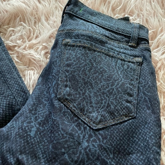J Brand Black Floral Skinny Jean Size 25 - Picture 2 of 9
